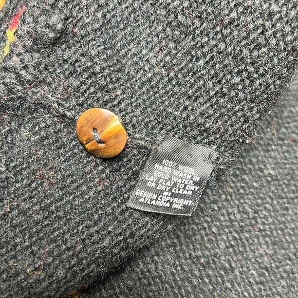 Newari button down 💯 wool cardigan handcrafted by Icelandic Design l/xl granny - Picture 13 of 17